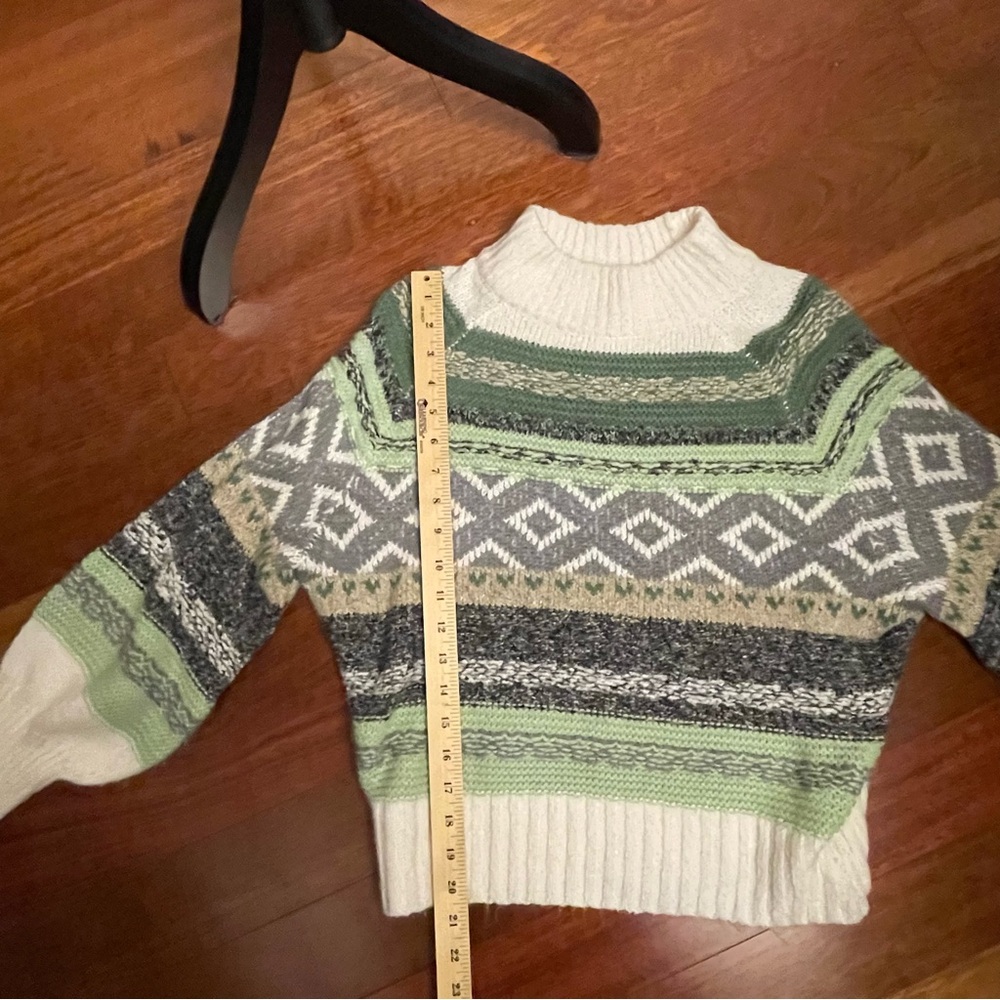 89th & Madison Multicolor Patterned Turtleneck Sweater - Picture 7 of 7